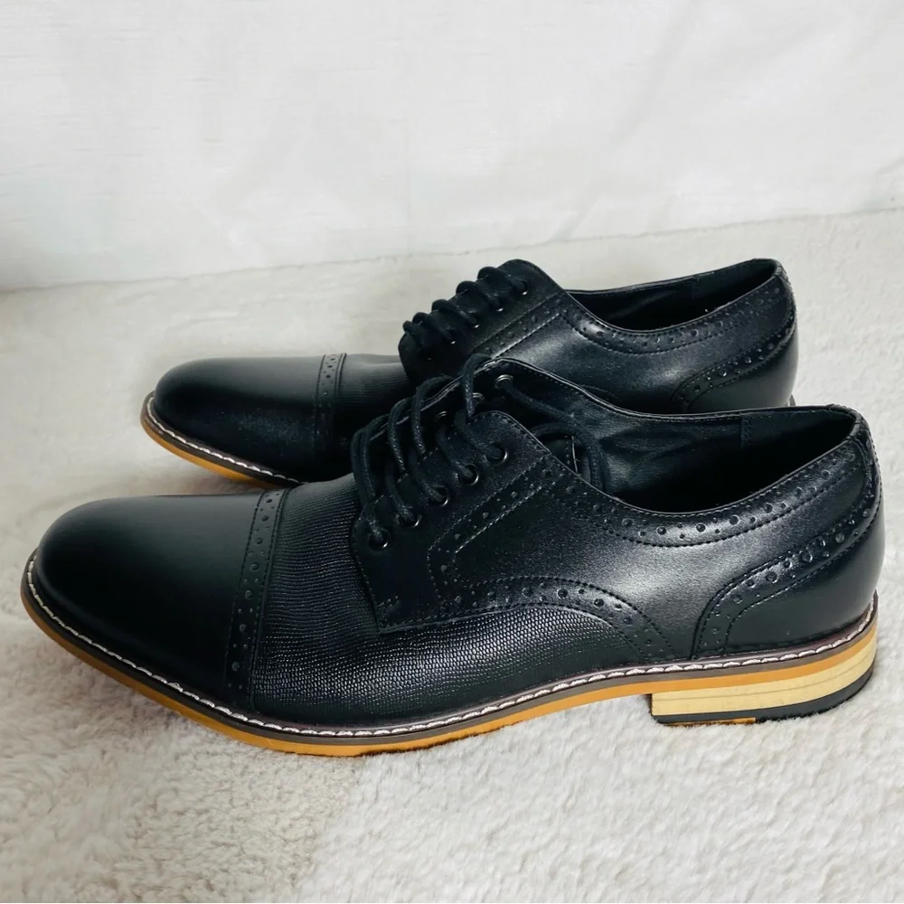 Men's Parker Leather Cap-Toe Brogues Size 11